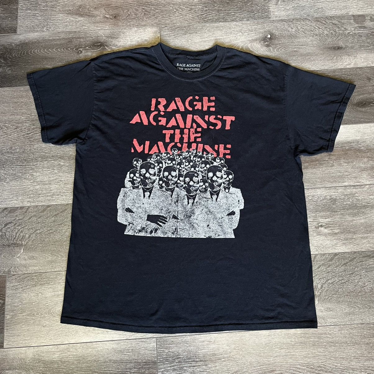 Band Tees Vintage Rage Against the Machine Crowd of Skeletons Band Tee Size US XL / EU 56 / 4 - 1 Thumbnail
