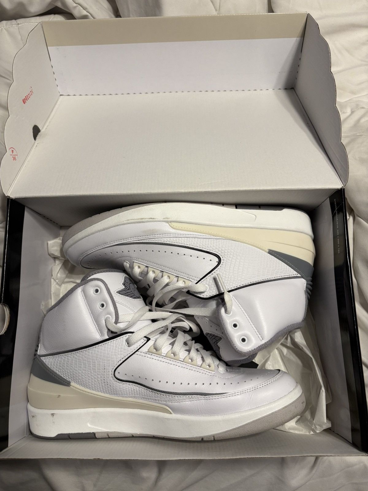 Air Jordan 2 Retro 'White Cement'