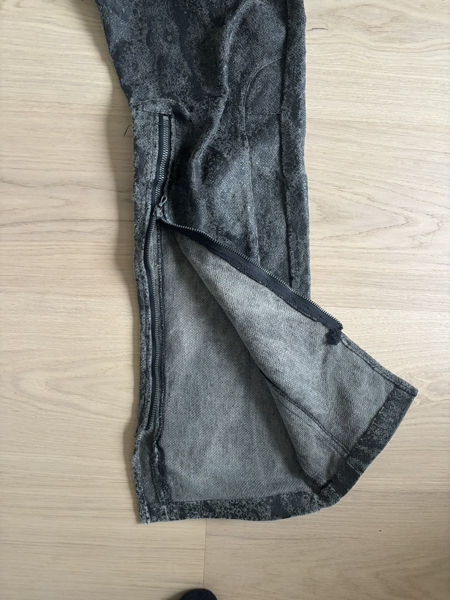 RIPVANWINKLE RipVanWinkle rubber paint dipped jeans Size US 30 / EU 46 - 7 Thumbnail