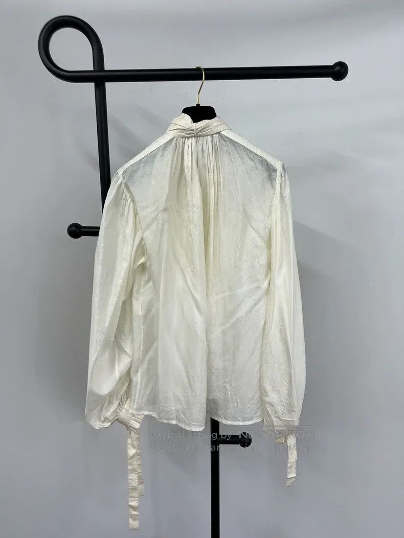 Louis Vuitton Louis Vuitton Lace Mulberry Silk Shirt Size XS / US 0-2 / IT 36-38 - 2 Thumbnail