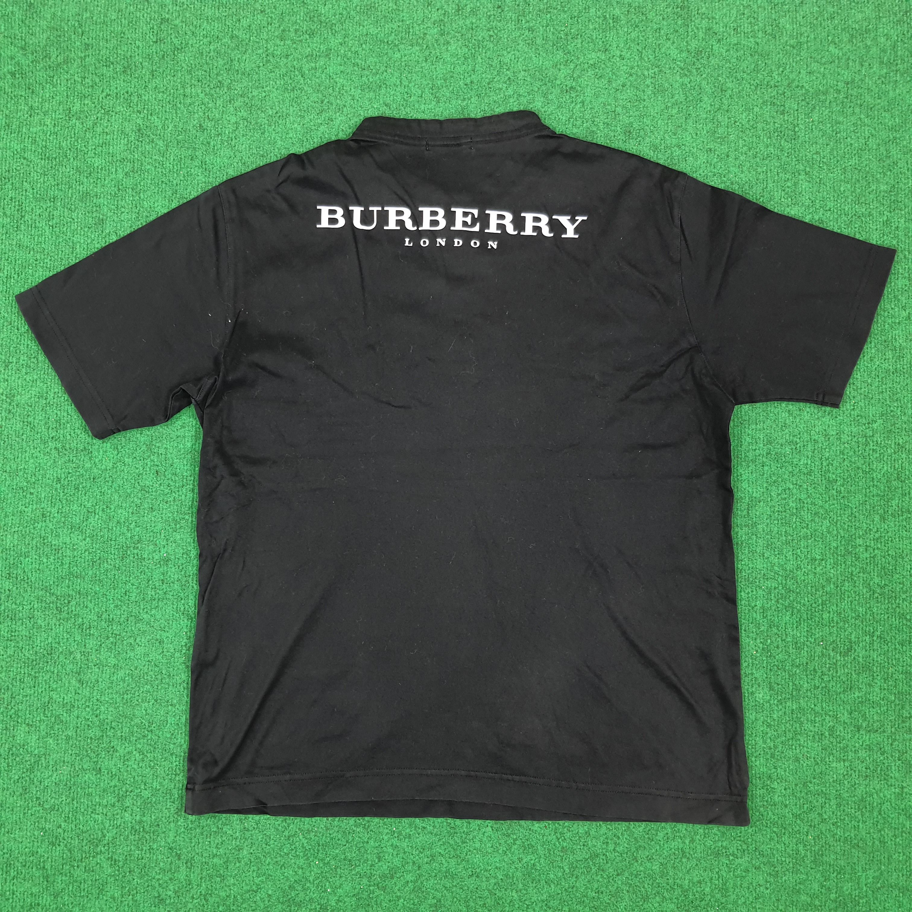 Burberry × Vintage Vintage Burberry London Button Tshirt Size US L / EU 52-54 / 3 - 1 Thumbnail