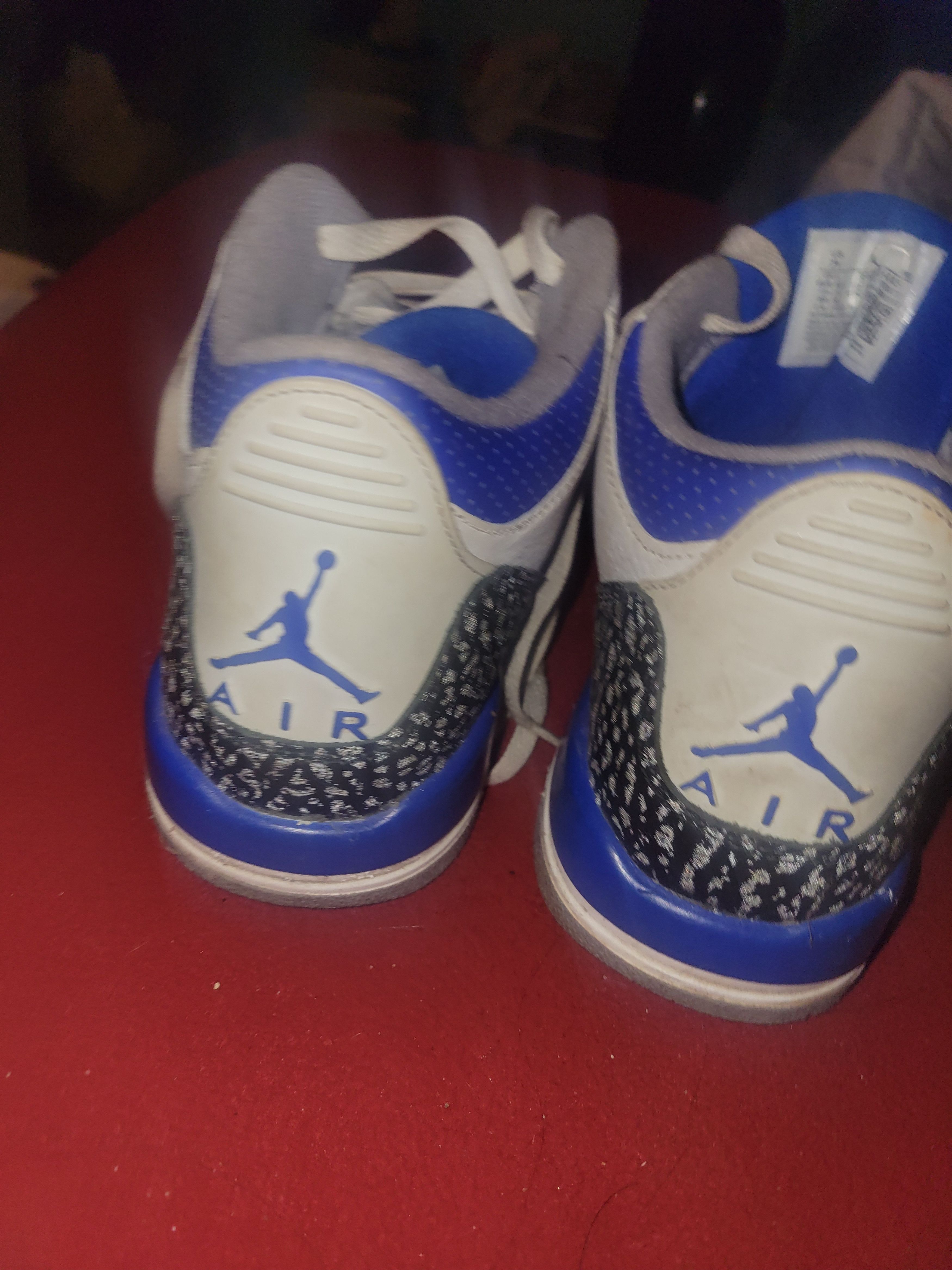 Nike Retro 3 Nike Jordan's Size US 7 / EU 40 - 2 Thumbnail
