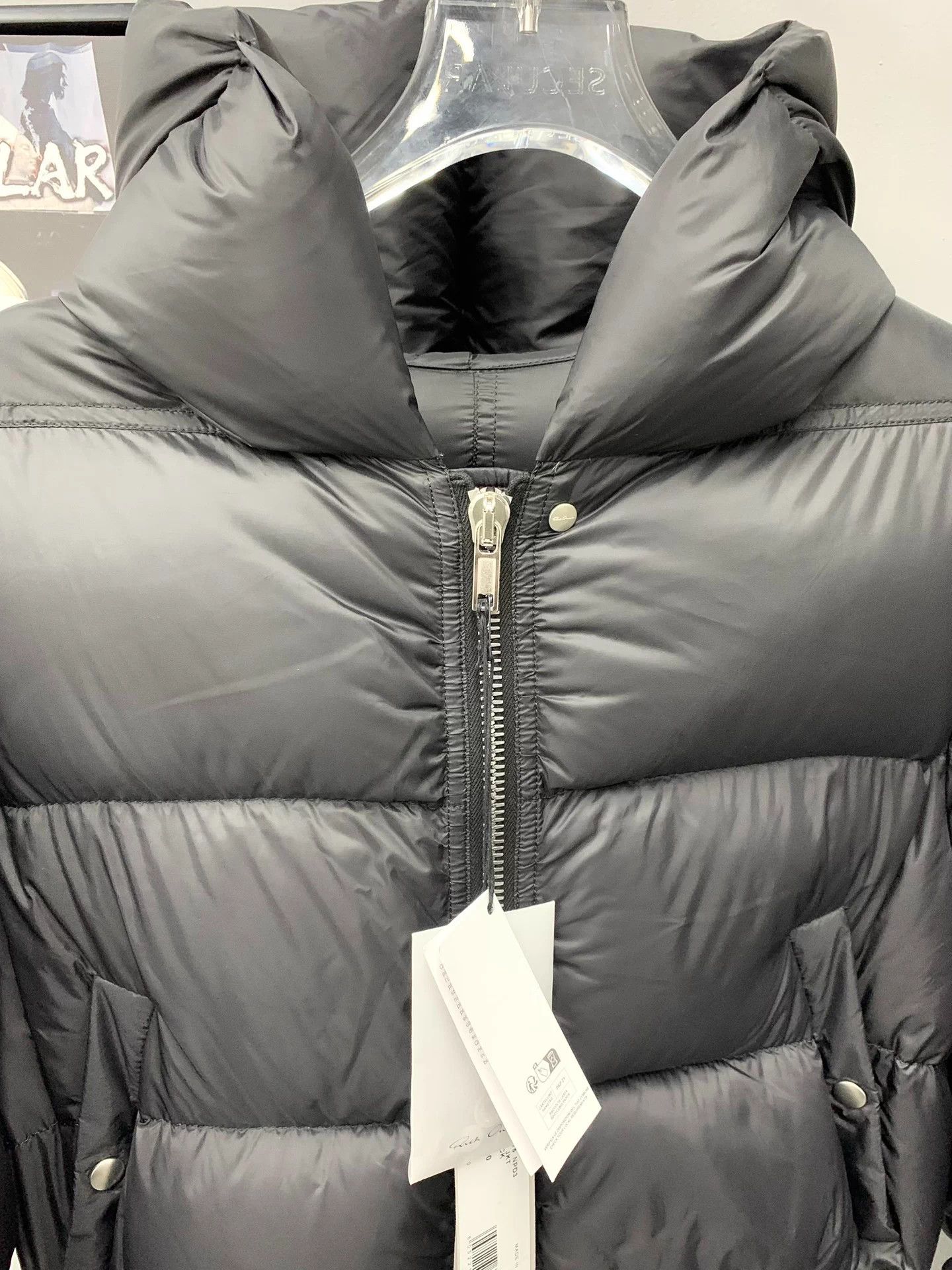 Rick Owens Brand new Rick Owens 25fw hooded down jacket Size US L / EU 52-54 / 3 - 3 Thumbnail