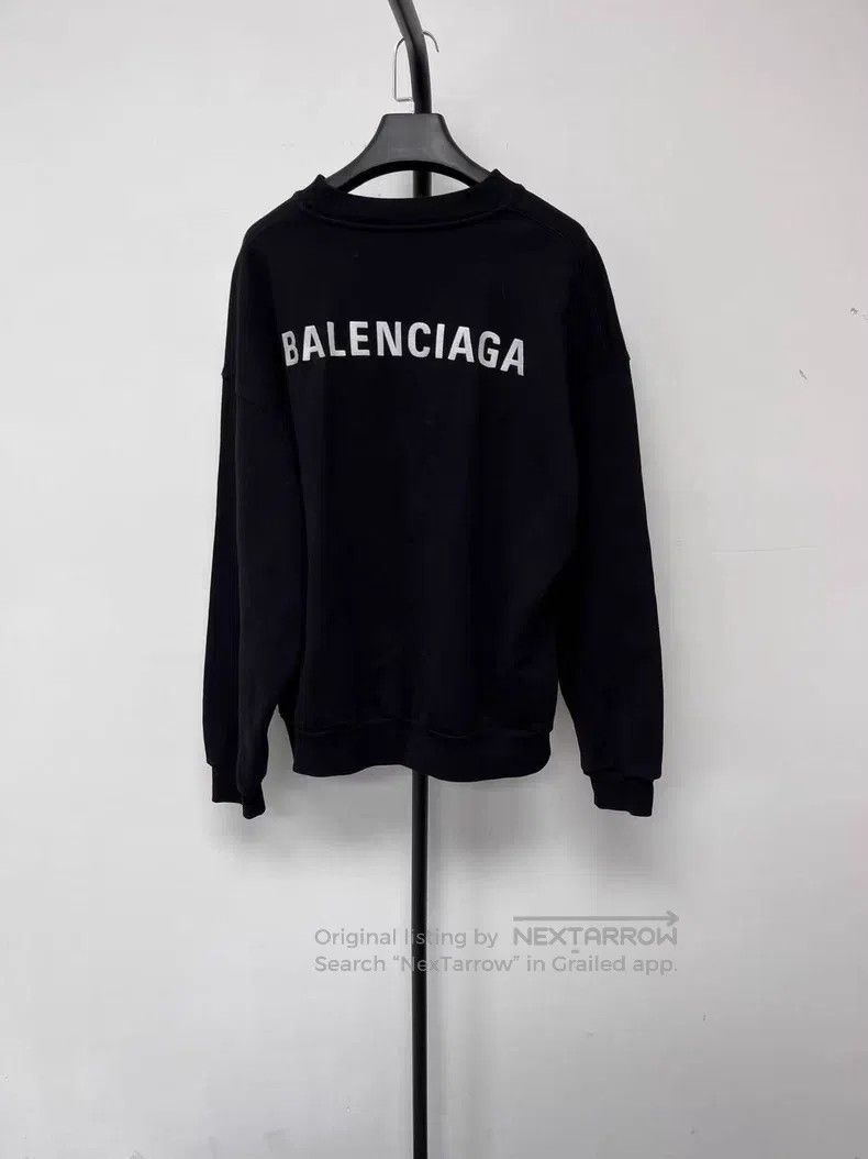 Balenciaga Balenciaga Collar Embroidered Raglan Sleeve Sweatshirt Size US L / EU 52-54 / 3 - 2 Thumbnail