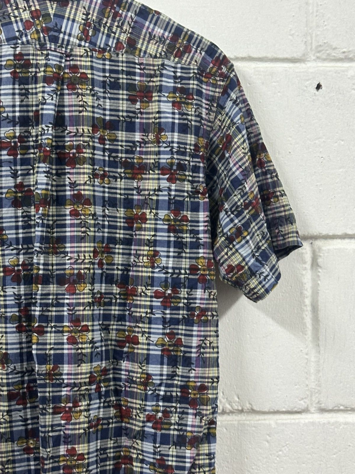 Engineered Garments SS17 Engineered Garments Floral Half Button Shirt Size US M / EU 48-50 / 2 - 14 Thumbnail