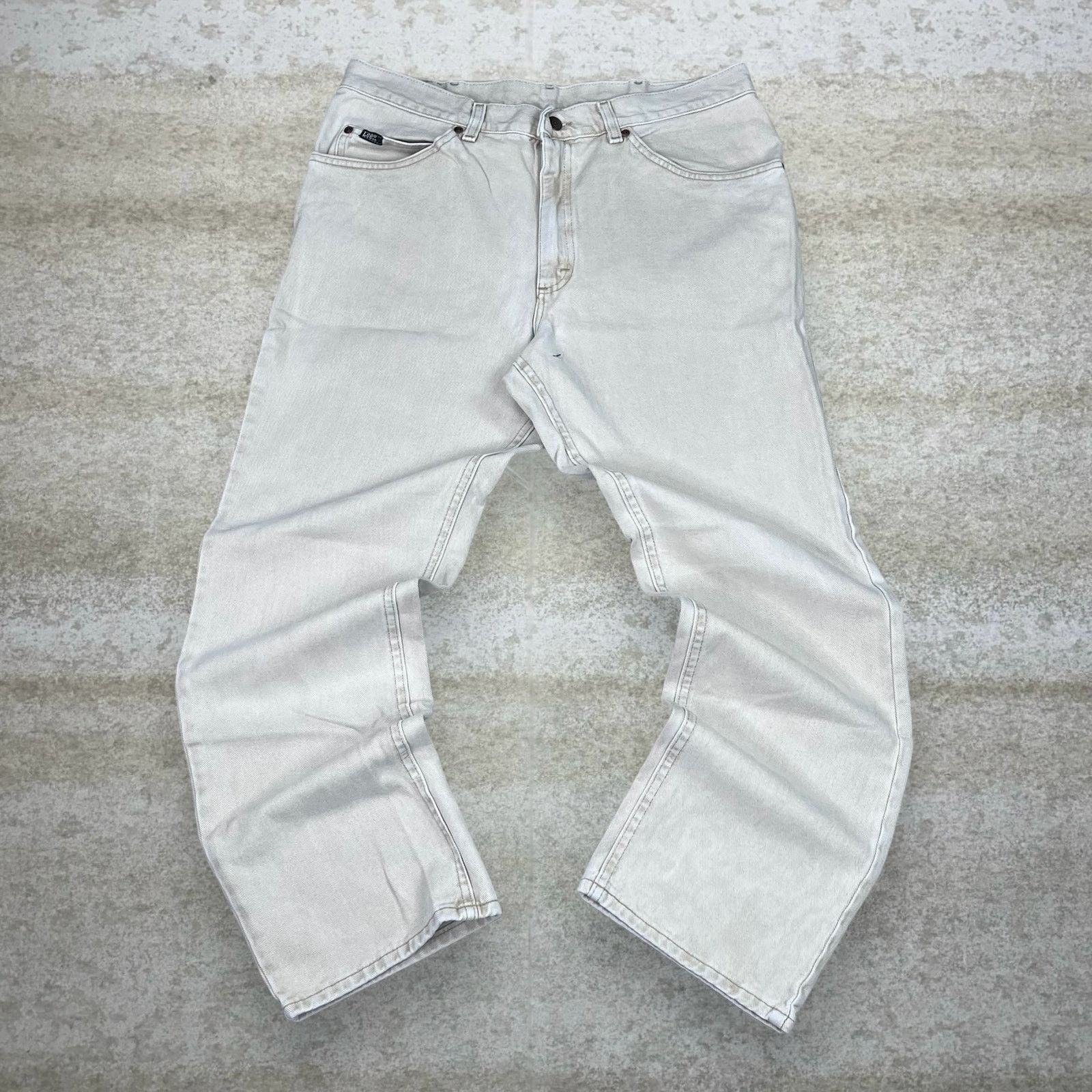 Lee Vintage 90s Lee MR Jeans 36x30 Straight Fit Tan Wash Denim Size US 36 / EU 52 - 2 Thumbnail