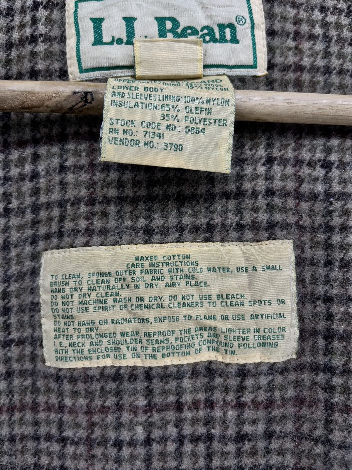 L.L. Bean Vintage L.L Bean Thinsulate Long Wax Jacket Size M / US 6-8 / IT 42-44 - 12 Thumbnail
