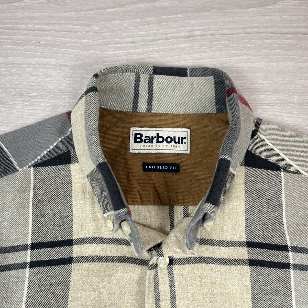 Barbour x4 Barbour Tailored Flannel Checkered Button Shirt M Size Size US M / EU 48-50 / 2 - 17 Thumbnail