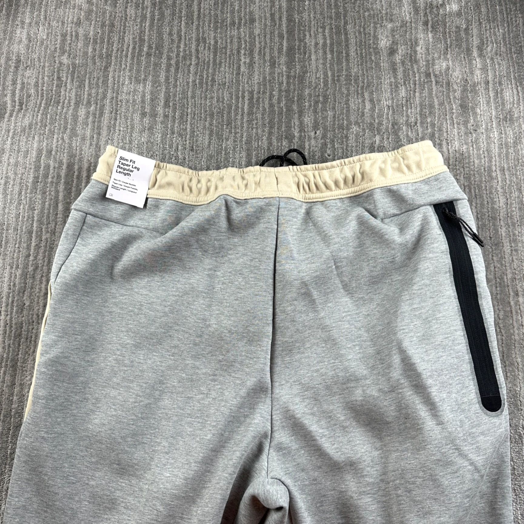 Nike Nike Tech Fleece Pants Mens 2XL Jogger Casual Activewear Beige Gray CU4495-064 Size US 39 - 4 Thumbnail