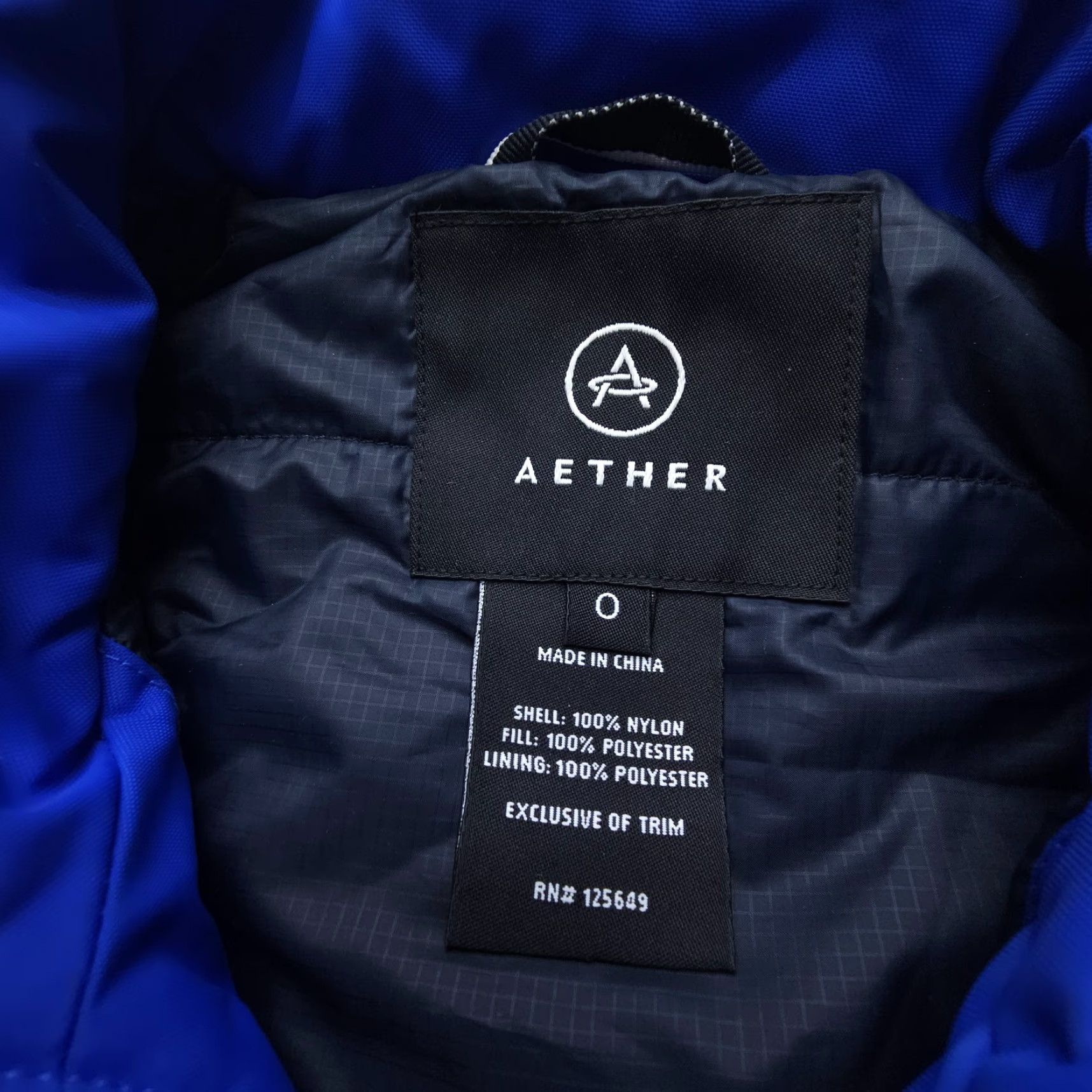 Vintage Aether Trace Vest Mens XS Blue Quilted Lined Full Zip Hiking Insulated Size 0 Size US XS / EU 42 / 0 - 4 Thumbnail
