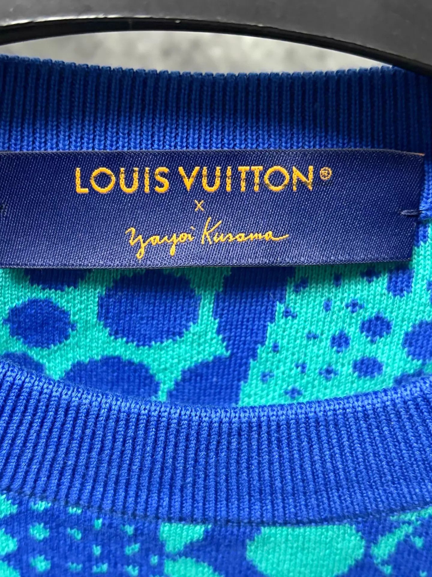 Louis Vuitton LV x Yayoi Kusama Short-Sleeve Polo Shirt M Like New Size US M / EU 48-50 / 2 - 3 Thumbnail