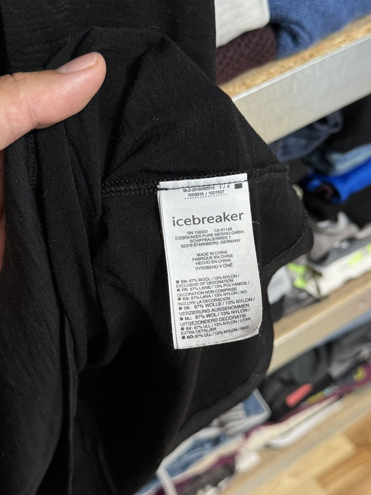 Icebreaker Icebreaker Merino Wool T-Shirt Black Big Logo Size M Hiking Size US M / EU 48-50 / 2 - 5 Thumbnail