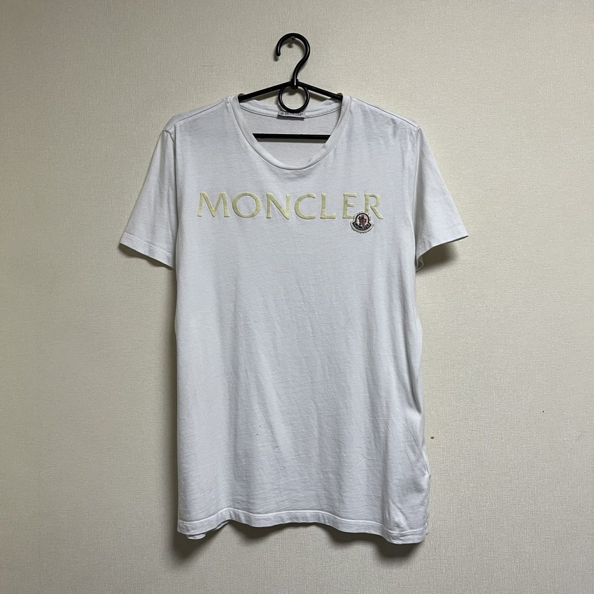 Moncler Moncler T-shirt Big Logo Size US L / EU 52-54 / 3 - 1 Thumbnail