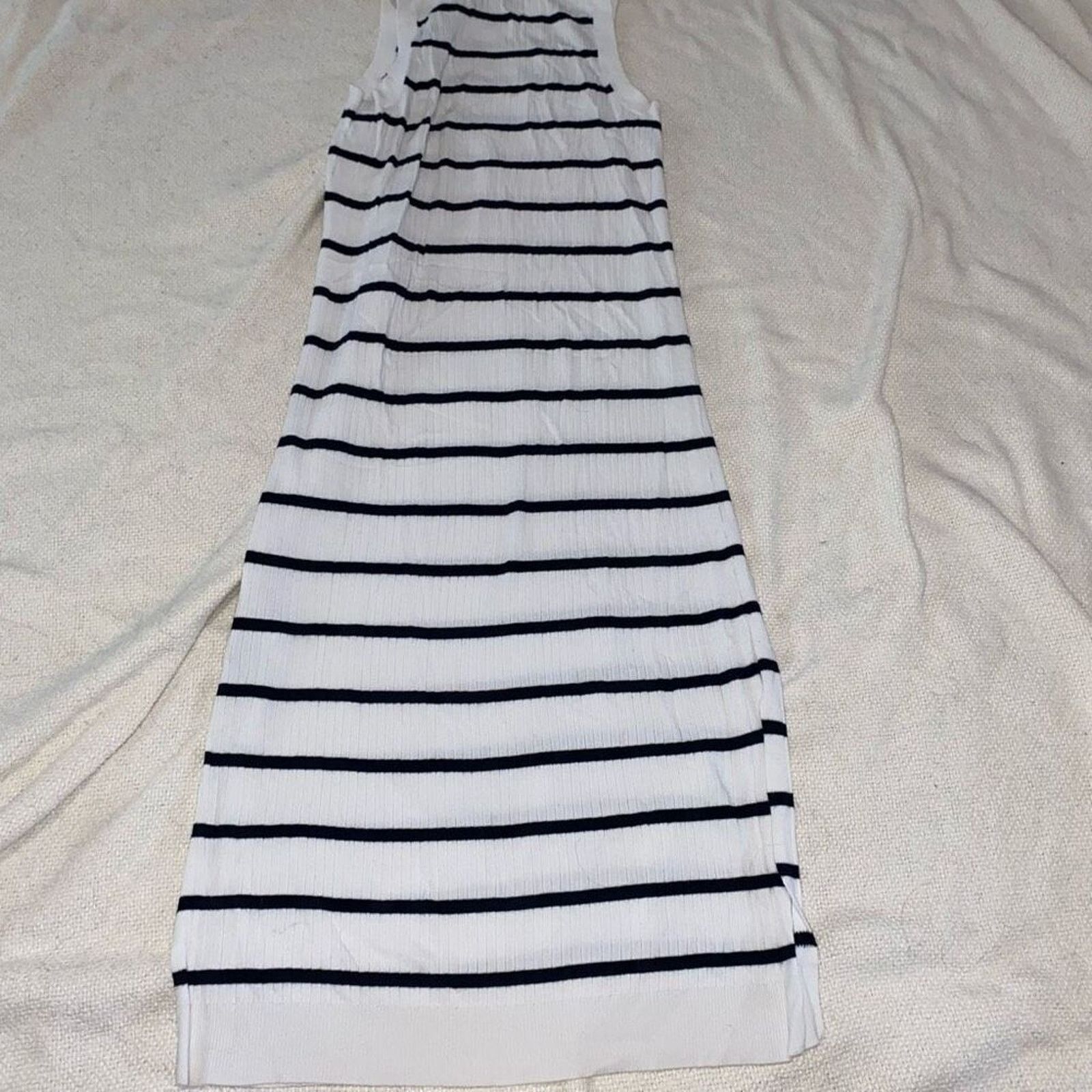 Banana Republic Banana Republic Striped Knit Midi Dress | Sz S Size S / US 4 / IT 40 - 3 Thumbnail