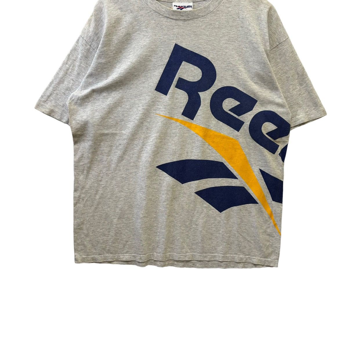 Reebok × Vintage Vintage Reebok Big Logo Spell Out Tshirt Size US L / EU 52-54 / 3 - 3 Thumbnail