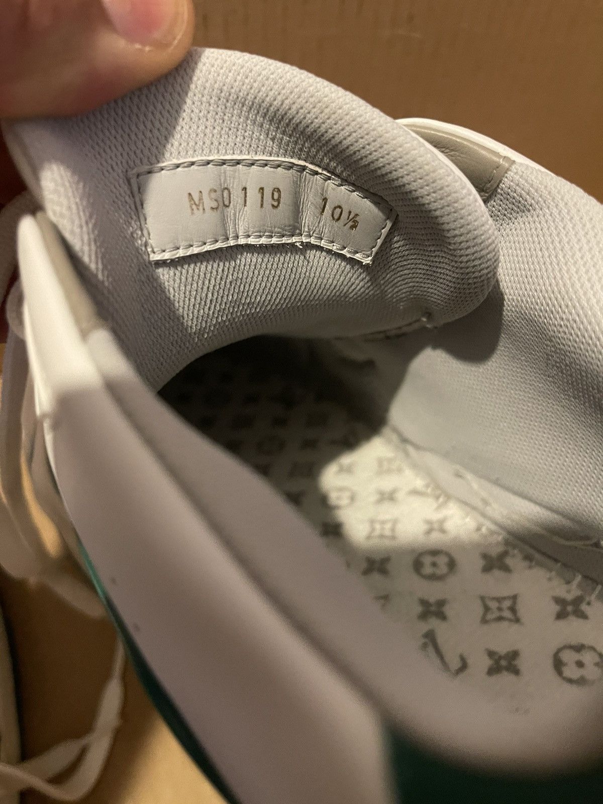 Louis Vuitton Louis Vuitton LV Low Trainer OG Green Size US 10.5 / EU 43-44 - 8 Thumbnail