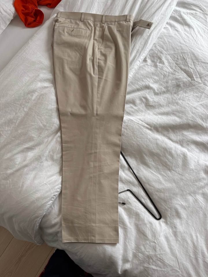 Suitsupply Suitsupply Milano Khaki (34 - 36) Size US 36 / EU 52 - 1 Thumbnail