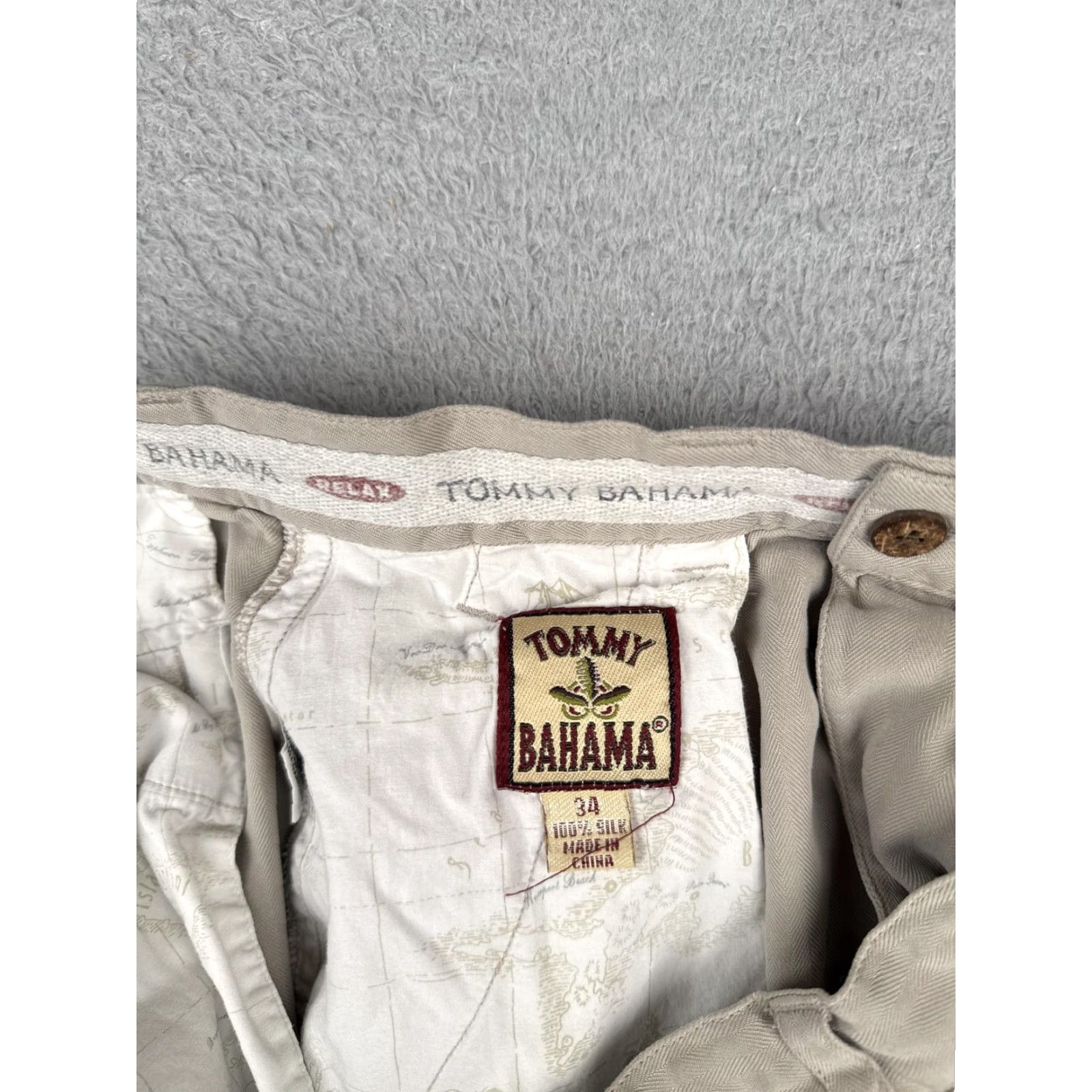 Tommy Bahama VINTAGE? No. Just Tommy Bahama Relax Chino Shorts Mens 34 Khaki Tan Silk 100% Relaxed Pleated Beach Casual Size US 34 / EU 50 - 7 Thumbnail