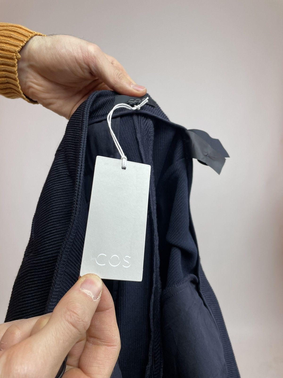 Cos × Japanese Brand COS Wool Trousers Women’s BIG SIZE size EUR 44 Size 32" / US 10 / IT 46 - 15 Thumbnail