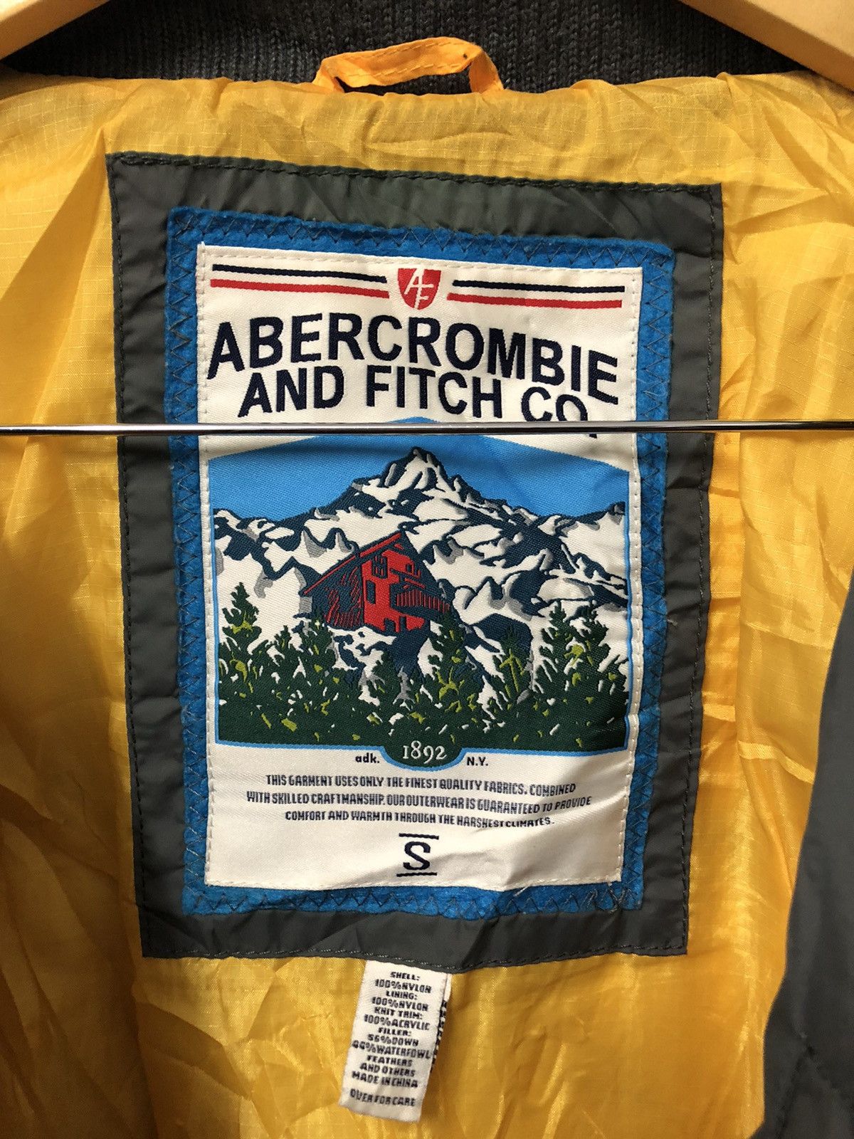Abercrombie & Fitch VTG Abercrombie & Fitch Moose Logo Olive Puffer Jacket Size US S / EU 44-46 / 1 - 10 Thumbnail