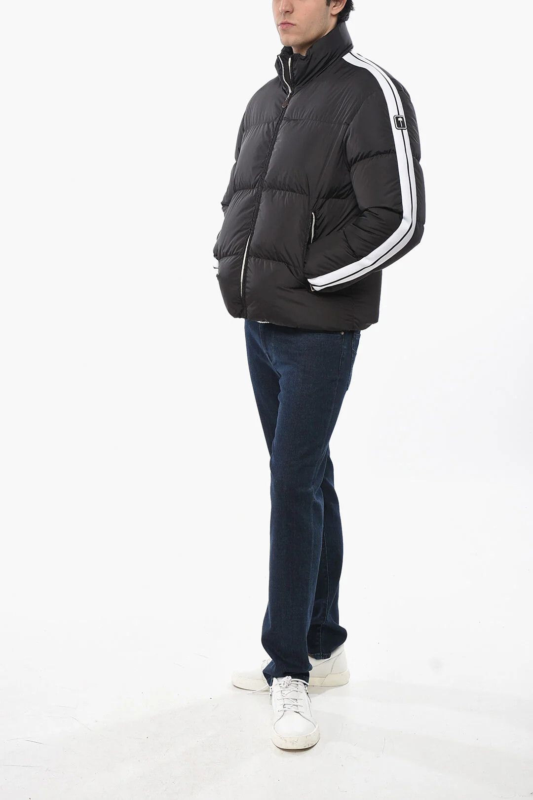 Palm Angels og1mm0326 Solid-Colour Quilted Down Jacket in Black Size US S / EU 44-46 / 1 - 4 Thumbnail