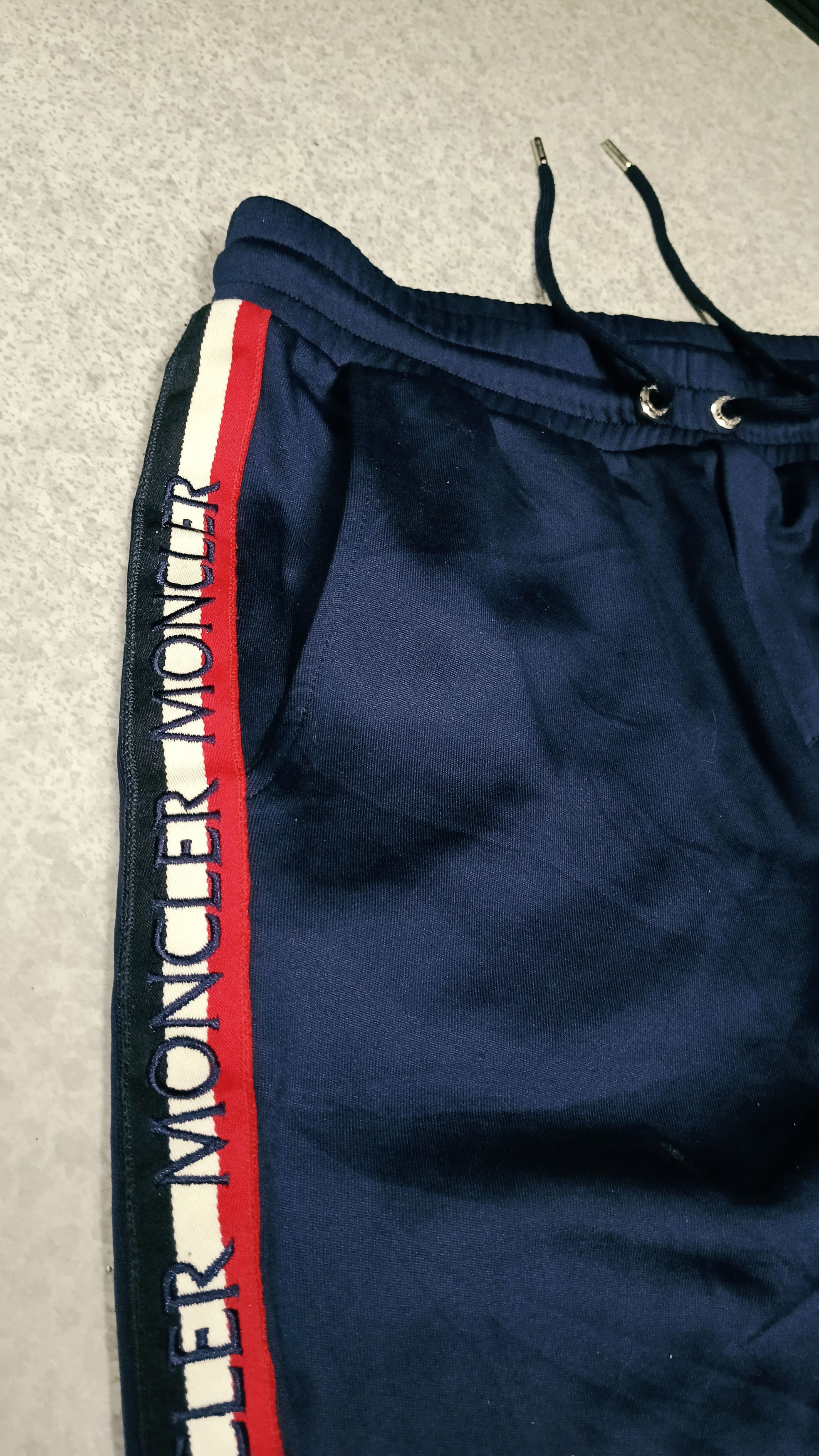 Moncler Rare Moncler Side Tape Pantalone Size US 30 / EU 46 - 3 Thumbnail