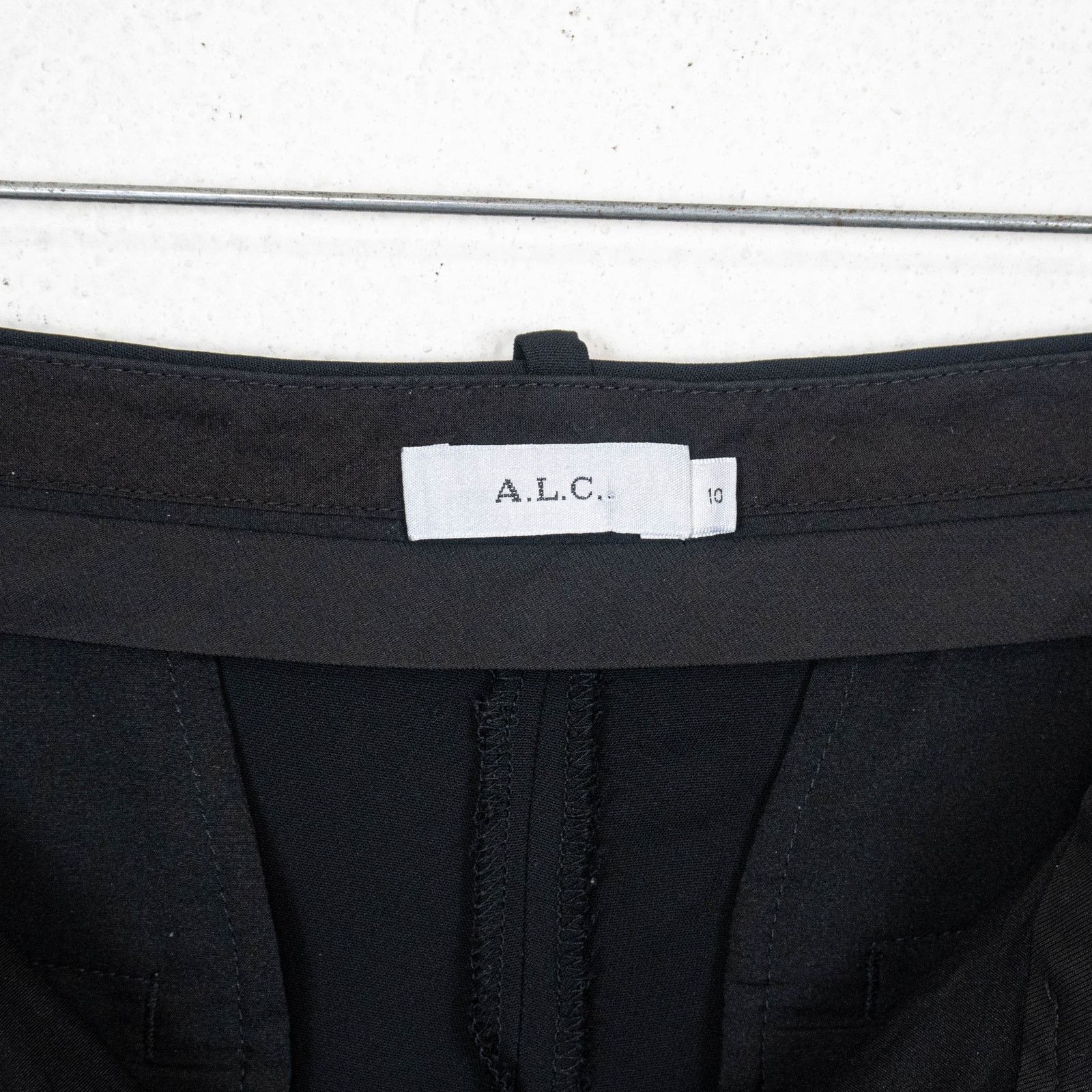 A.L.C. A.L.C. Black Pleated Trouser Pants ankle crop size 10 34w Size 32" / US 10 / IT 46 - 10 Thumbnail
