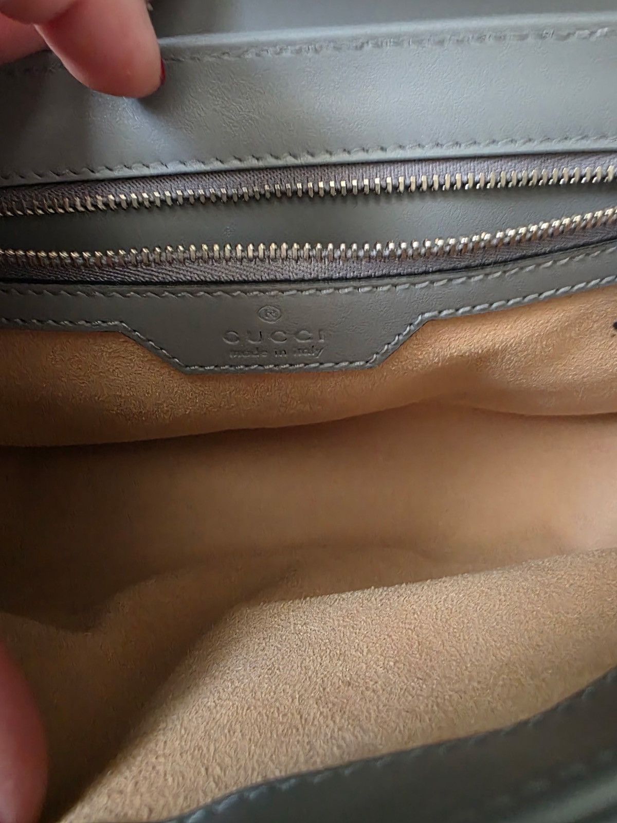 Gucci Gucci GG Marmont Medium Shoulder Bag Beige Size ONE SIZE - 2 Thumbnail