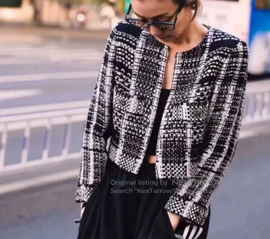Chanel Chanel 15c Dubai Series Jacket. Size XXS / US 00 / IT 34 - 1 Thumbnail