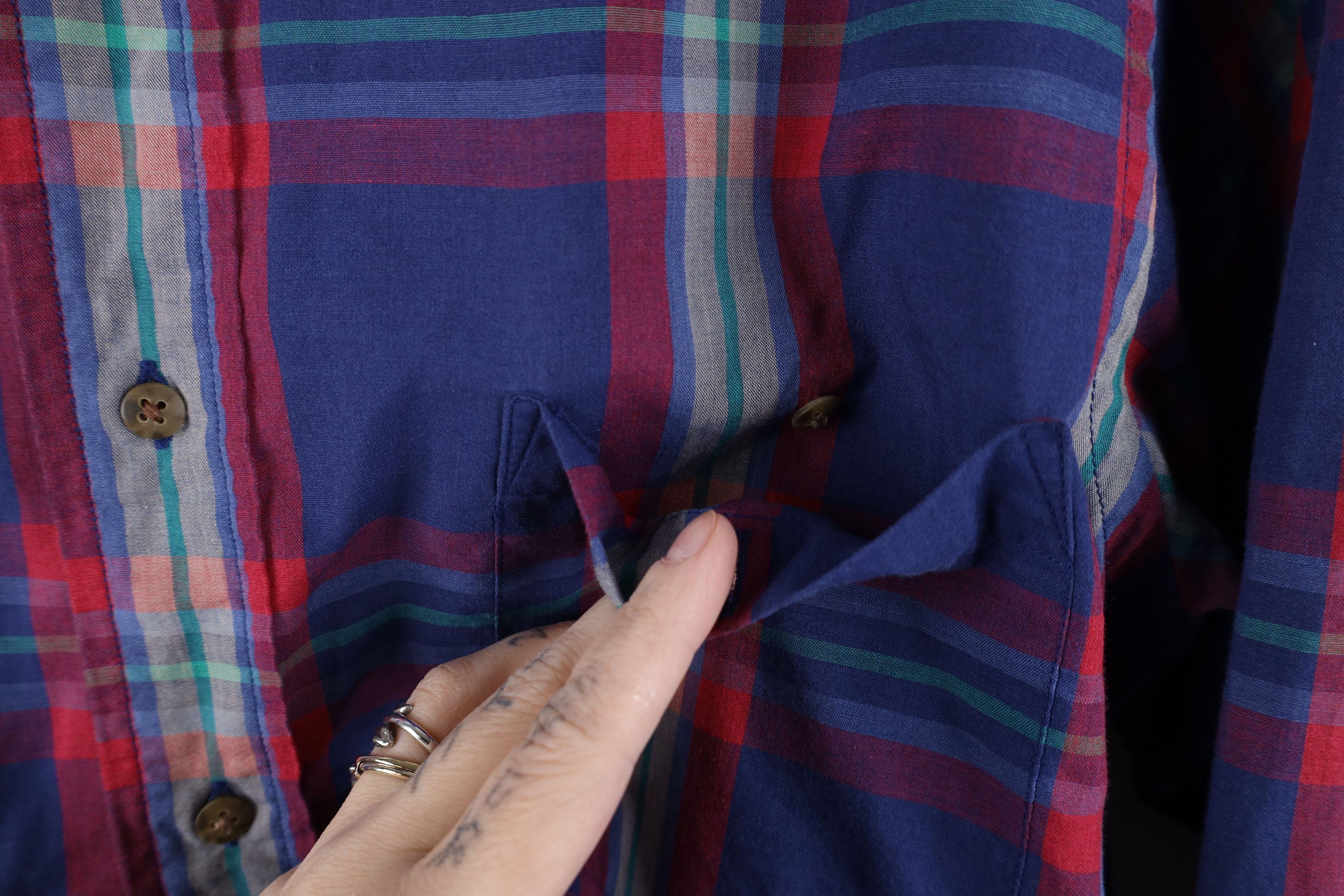Vintage Vintage 90s Streetwear Plaid Collared Button Down Shirt Size US L / EU 52-54 / 3 - 4 Thumbnail