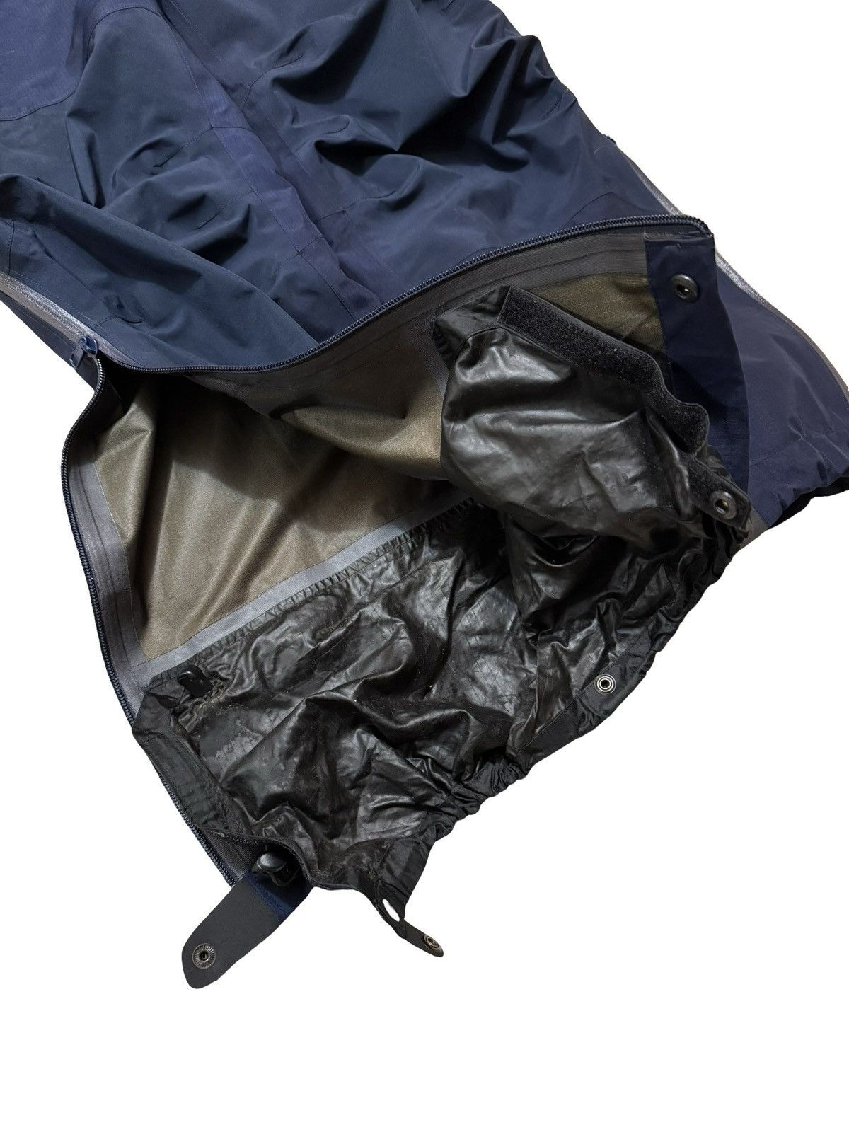 Arc'teryx 90s Goretex Snowboard Skiing Bibs Size US 32 / EU 48 - 9 Thumbnail