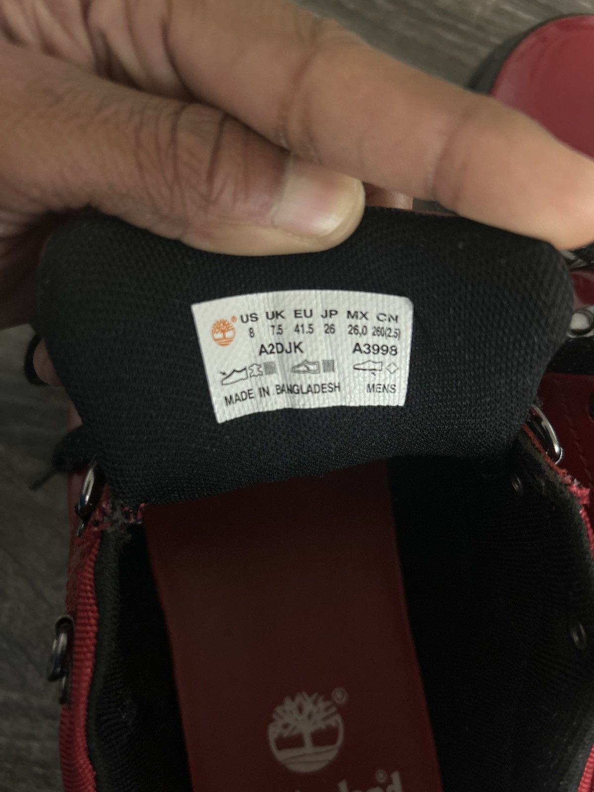 Supreme × Timberland Supreme x Timberland low hikers Size US 8 / EU 41 - 5 Thumbnail