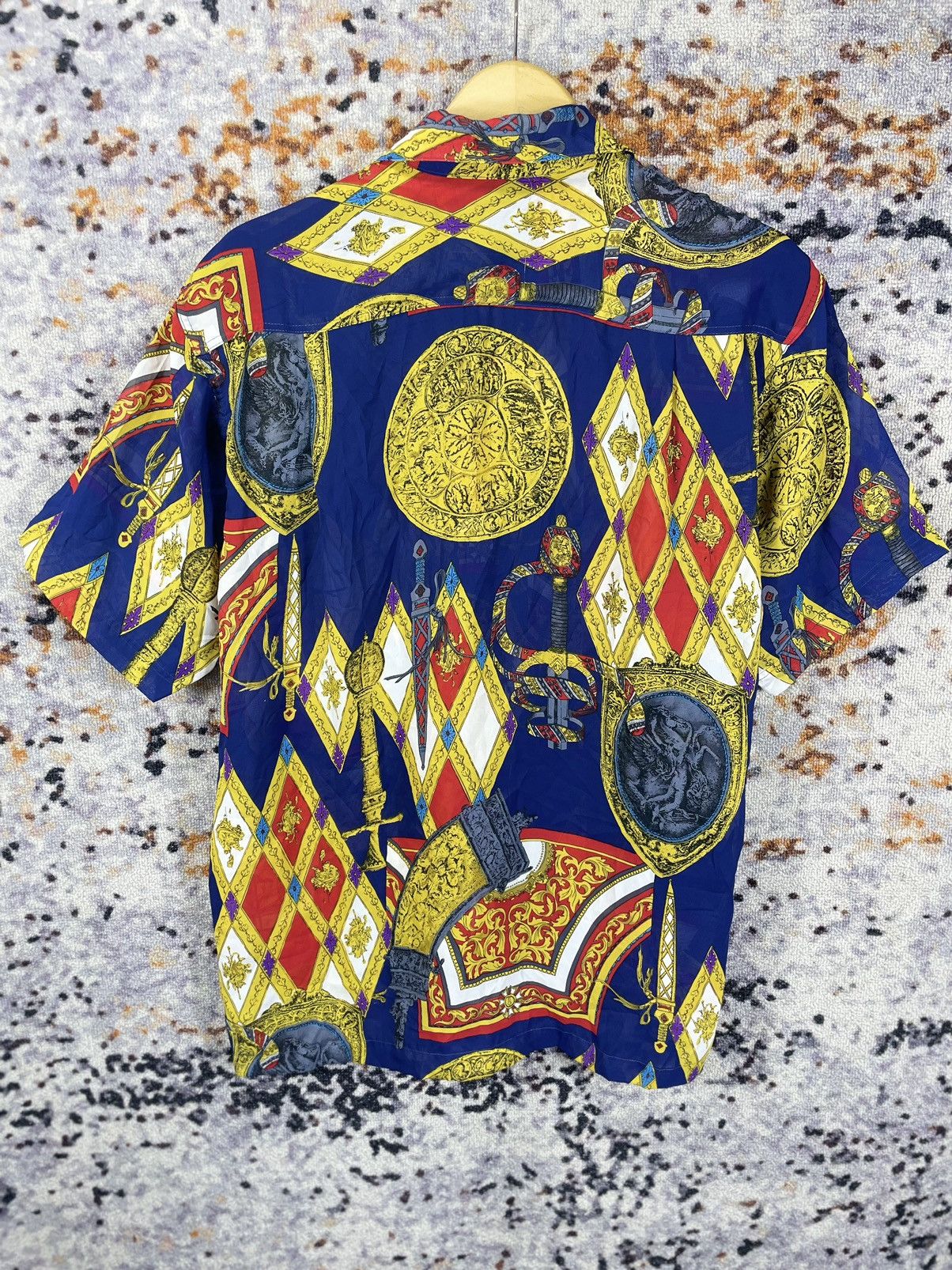 Japanese Brand × Vintage Vintage Shirt Silk patern romawi Hermes scarf print style Size US L / EU 52-54 / 3 - 3 Thumbnail