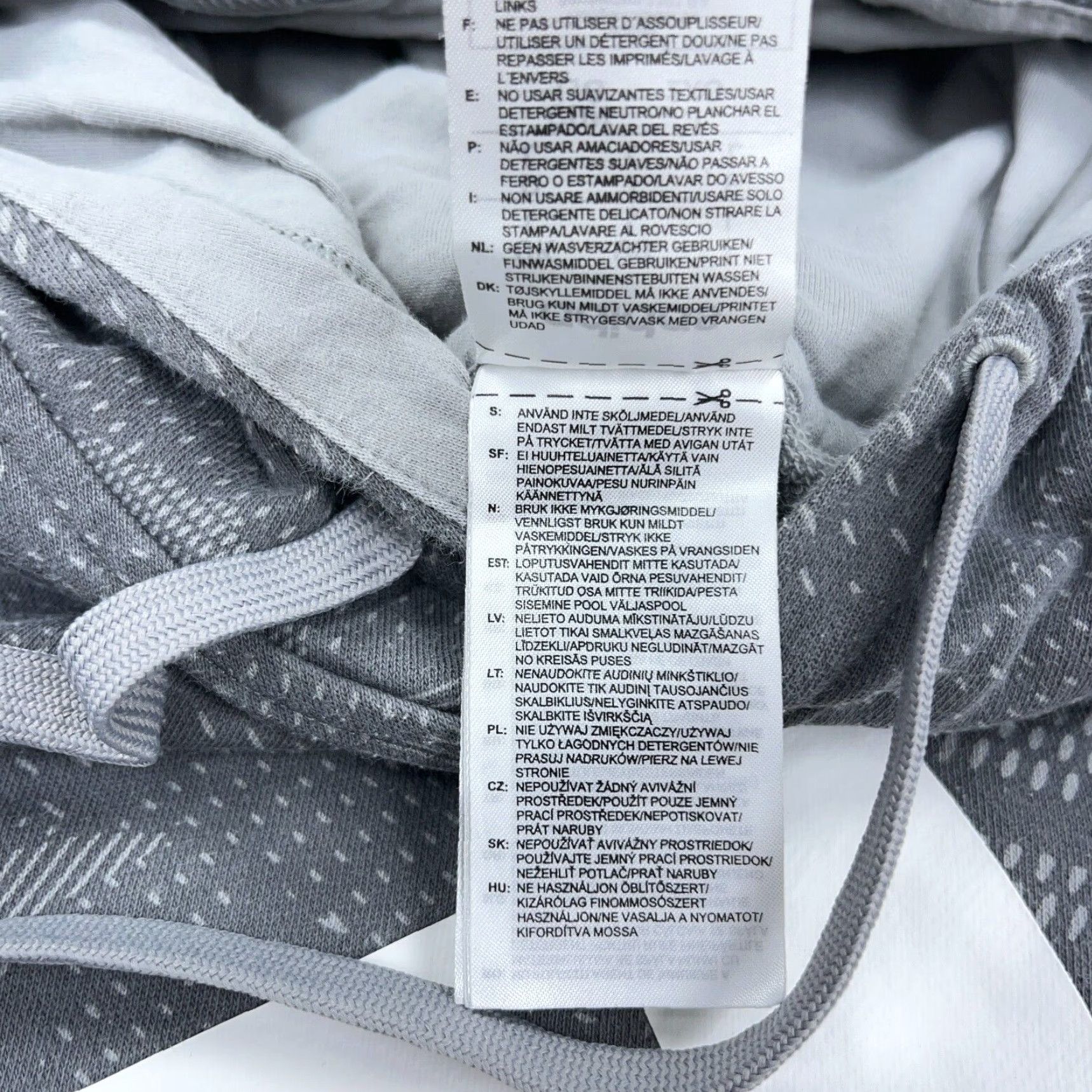 Adidas Adidas Hoodie Men Large Gray White Geometric Camo Sweatshirt Pullover Hooded Sports Hoodie Cozy Cotton Blend Polyester Fleece Pockets Logo Size US L / EU 52-54 / 3 - 6 Thumbnail