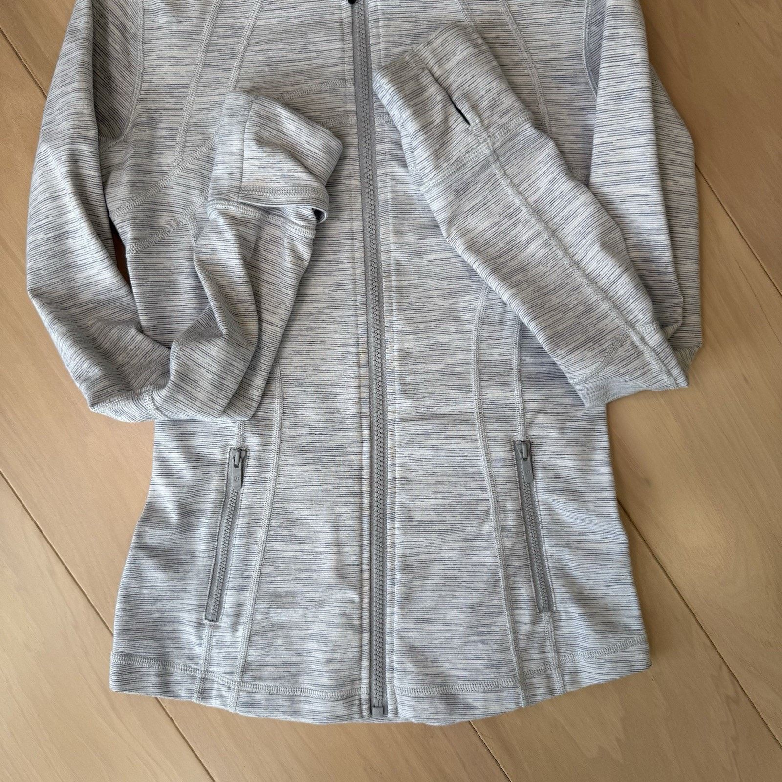 Lululemon Lululemon Define Jacket 4 Gray White Full Zip Workout Size S / US 4 / IT 40 - 6 Thumbnail