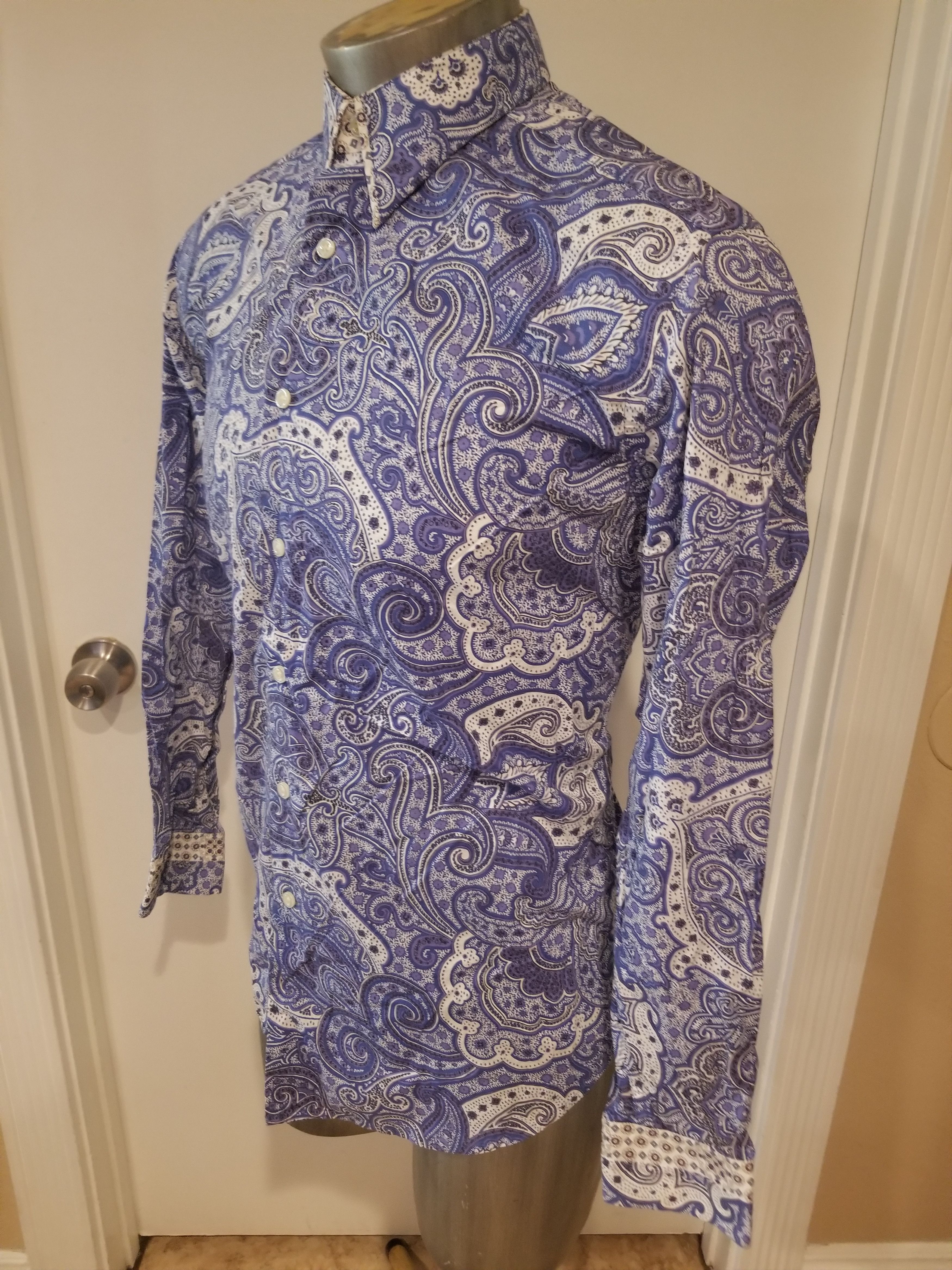 Robert Graham paisley Size US M / EU 48-50 / 2 - 4 Thumbnail
