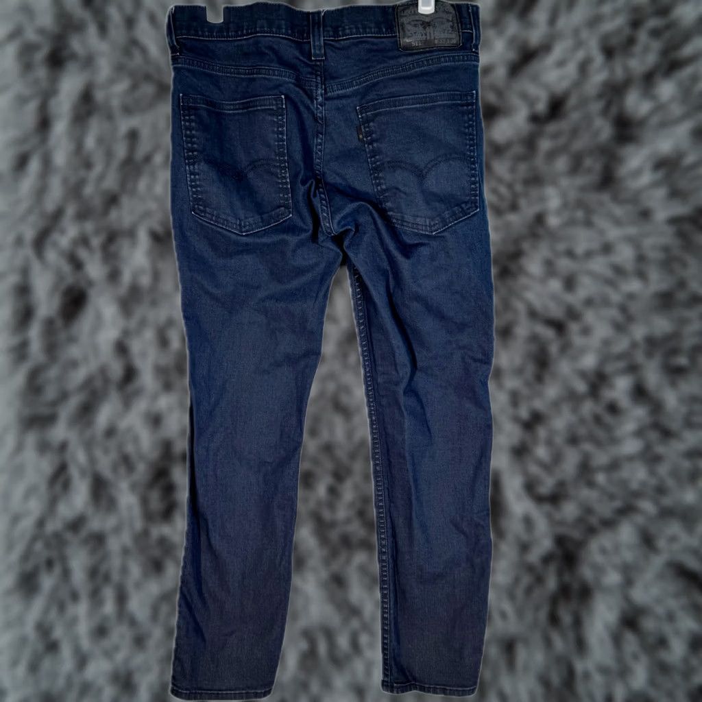 Levi's Levi’s 511 Jeans Men’s Slim Straight 33 x 30 Blue Denim Stretch Regular Waist 33 Inseam 30 Chair? Size US 33 - 1 Thumbnail