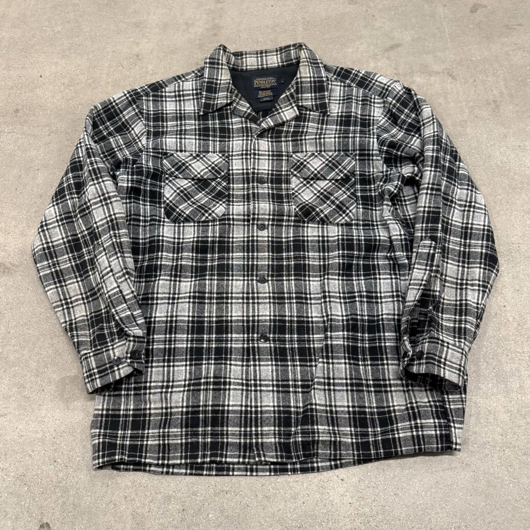 Pendleton Pendleton The Original Board Shirt Mens Large Tall Black Grey Plaid Virgin Wool Size US L / EU 52-54 / 3 - 2 Thumbnail