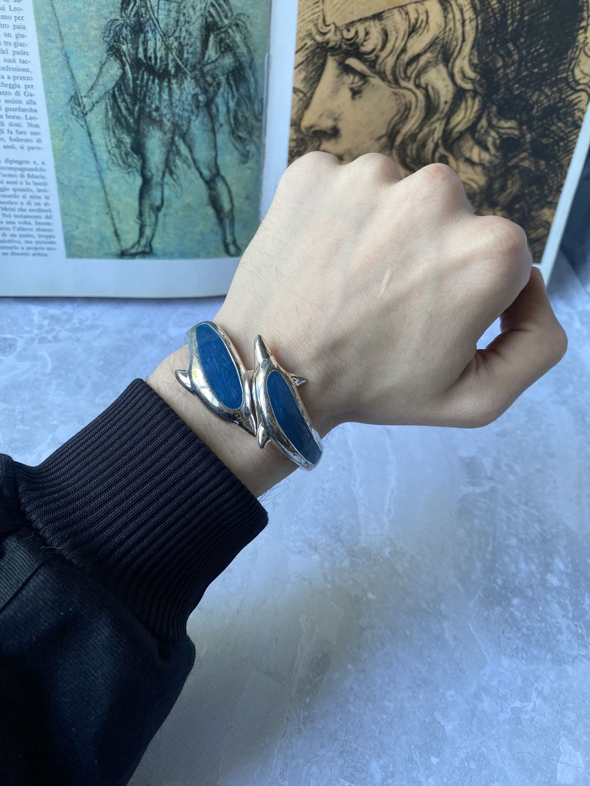 Japanese Brand × Jewelry × Vintage Vintage Dolphin Bracelet w/ Blue Enamel Size ONE SIZE - 2 Thumbnail