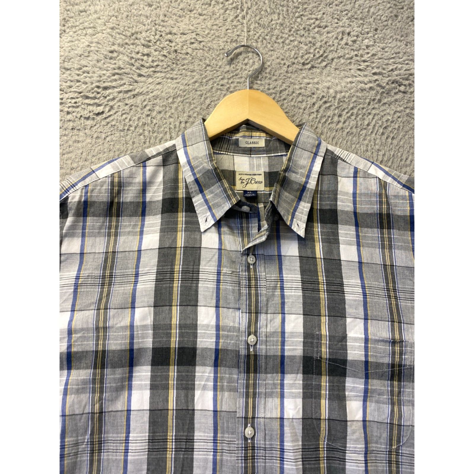 Banana Republic BANANA REPUBLIC Shirt Mens XL Plaid Long Sleeve Button Gray - Casual Shirt - Cotton - Regular Fit - Fall Spring Summer - Mens XL Gray Plaid Button-Up Size US XL / EU 56 / 4 - 3 Thumbnail