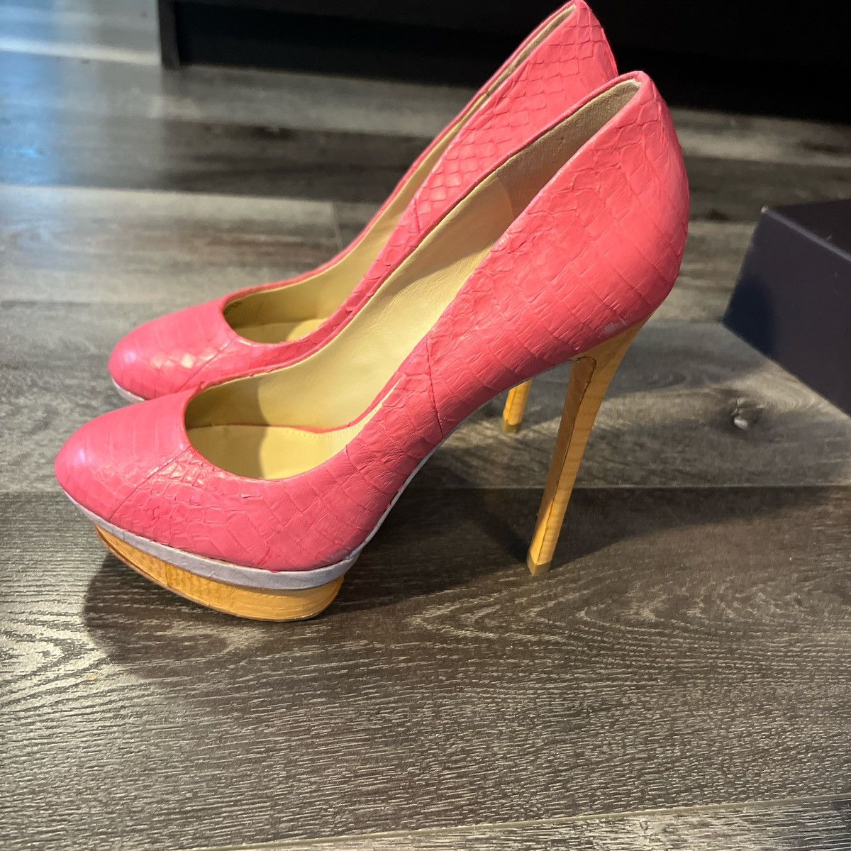 Brian Atwood Brian Atwood platform heels ! Size US 8.5 / IT 38.5 - 2 Thumbnail