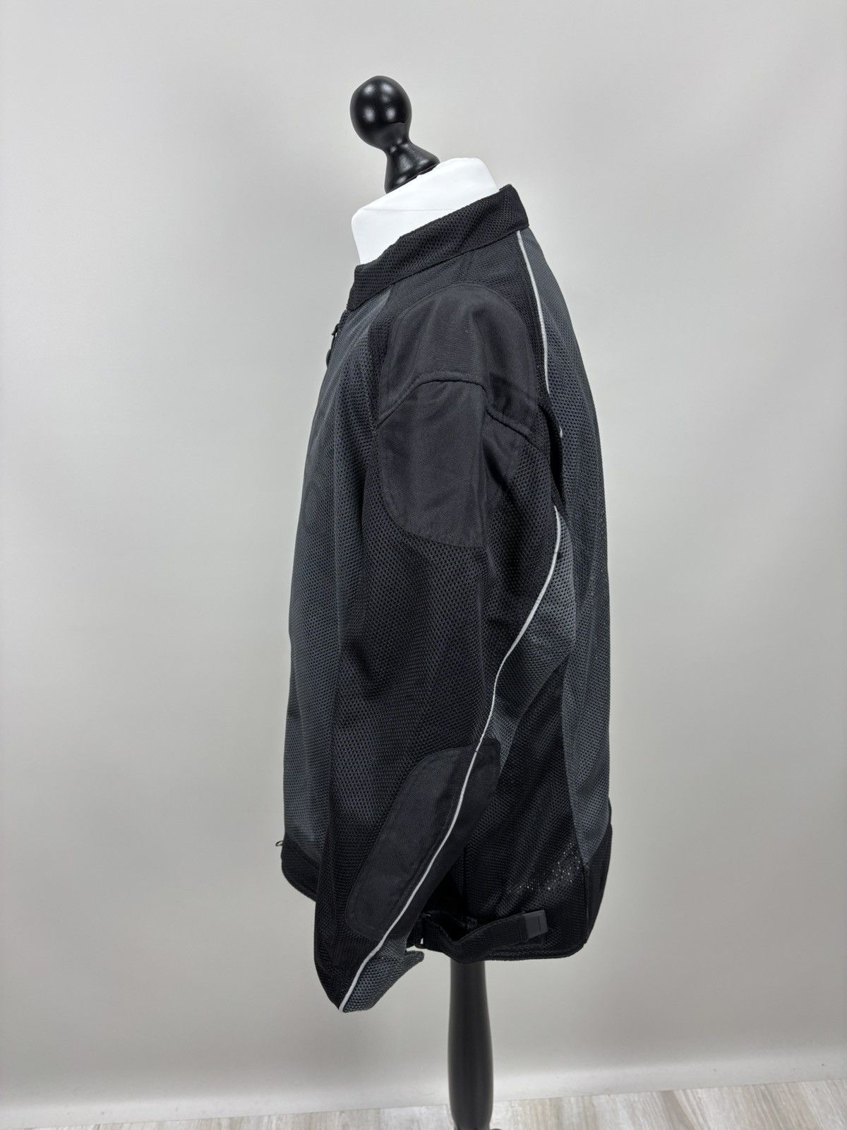 Harley Davidson Mens jacket Harley Davidson Size XXL Color Black/Gray Size US XXL / EU 58 / 5 - 9 Thumbnail