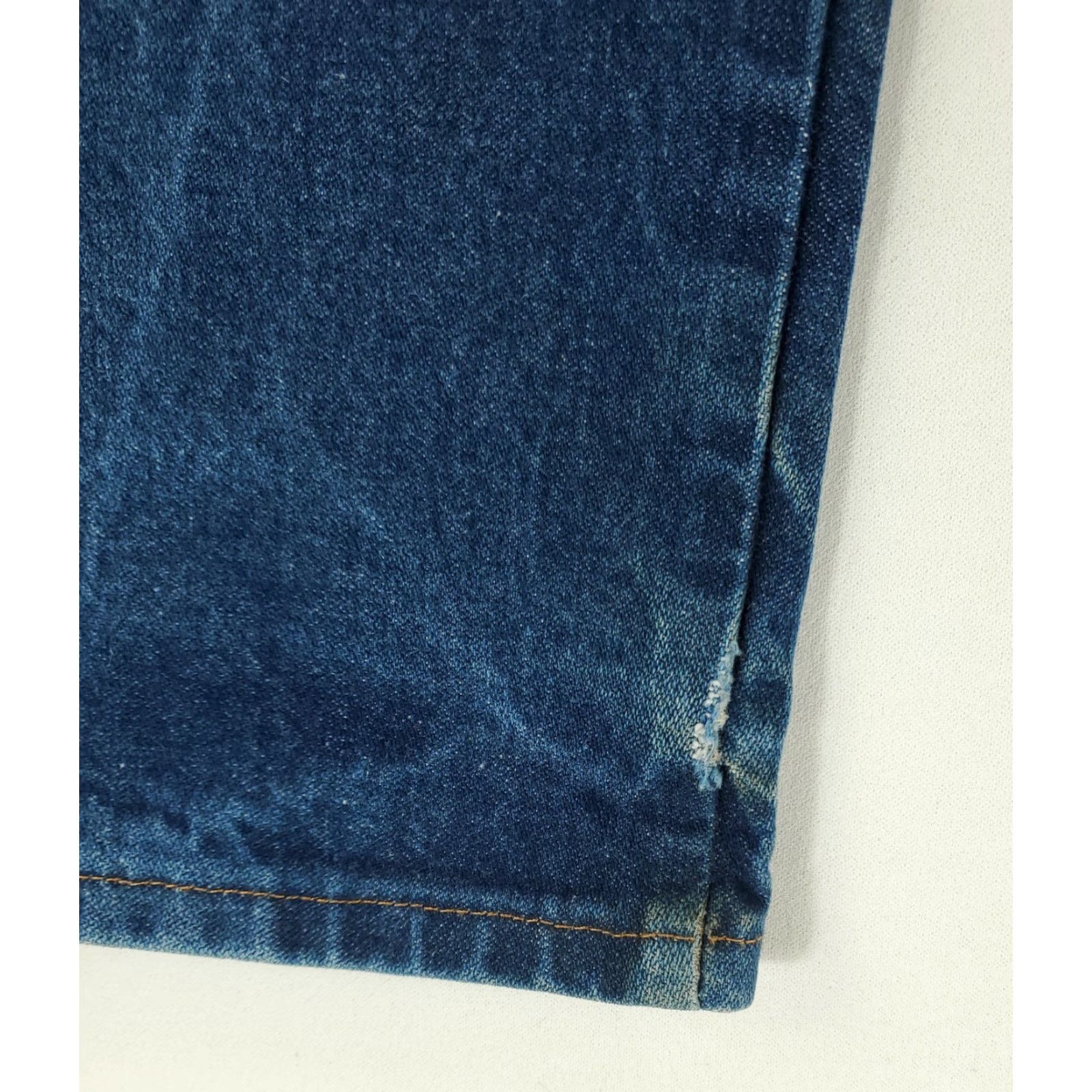 Wrangler VINTAGE Wrangler Jeans 13MWZ Blue Jeans Mens 34 31in Inseam 90s VTG Straight Blue Mens 34 31 Jeans Size US 34 / EU 50 - 2 Thumbnail