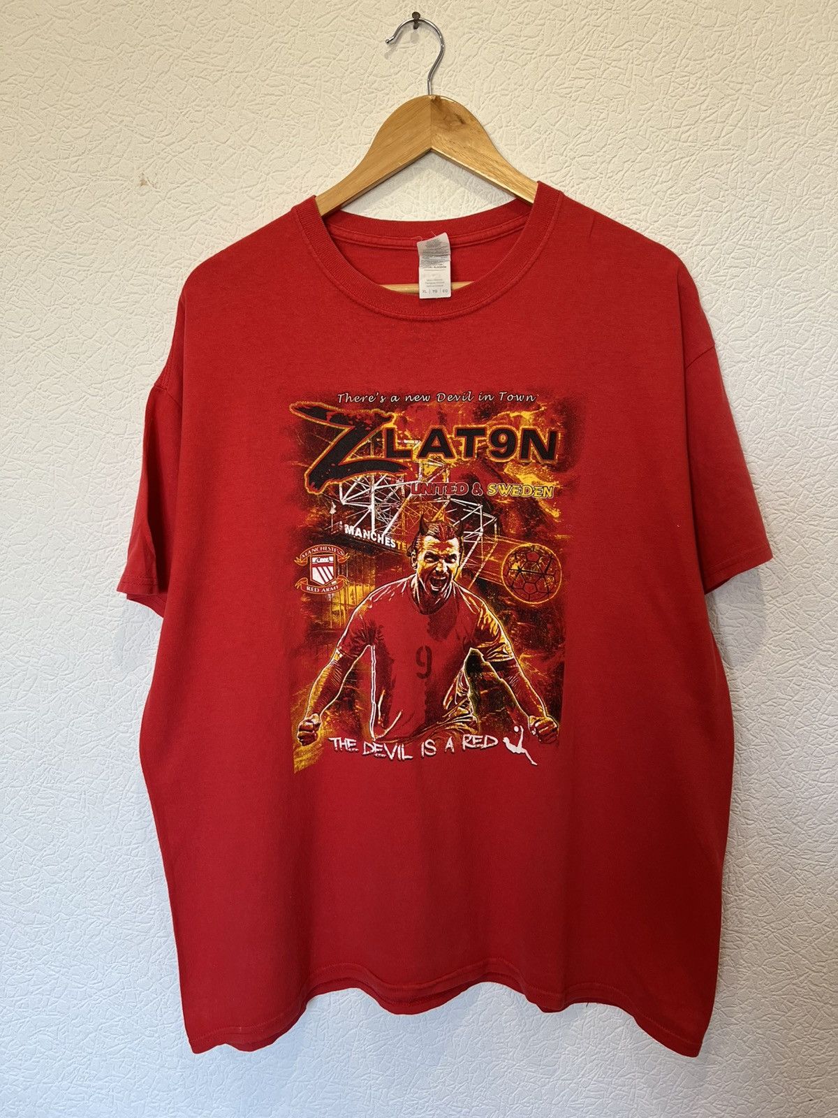 Other Zlatan Devil Ibrahimovic Red Manchester United T Shirt Size US XL / EU 56 / 4 - 1 Thumbnail