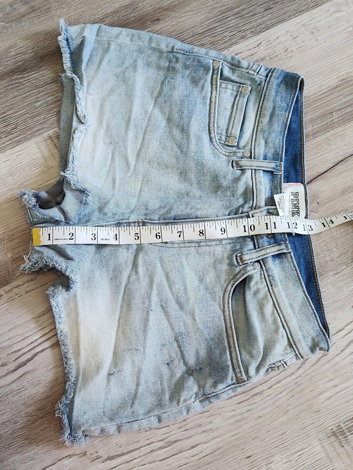 Designer Victoria Secret Jean Shorts Size 6 Cut Off Denim Light Wash Size 28" / US 6 / IT 42 - 4 Thumbnail