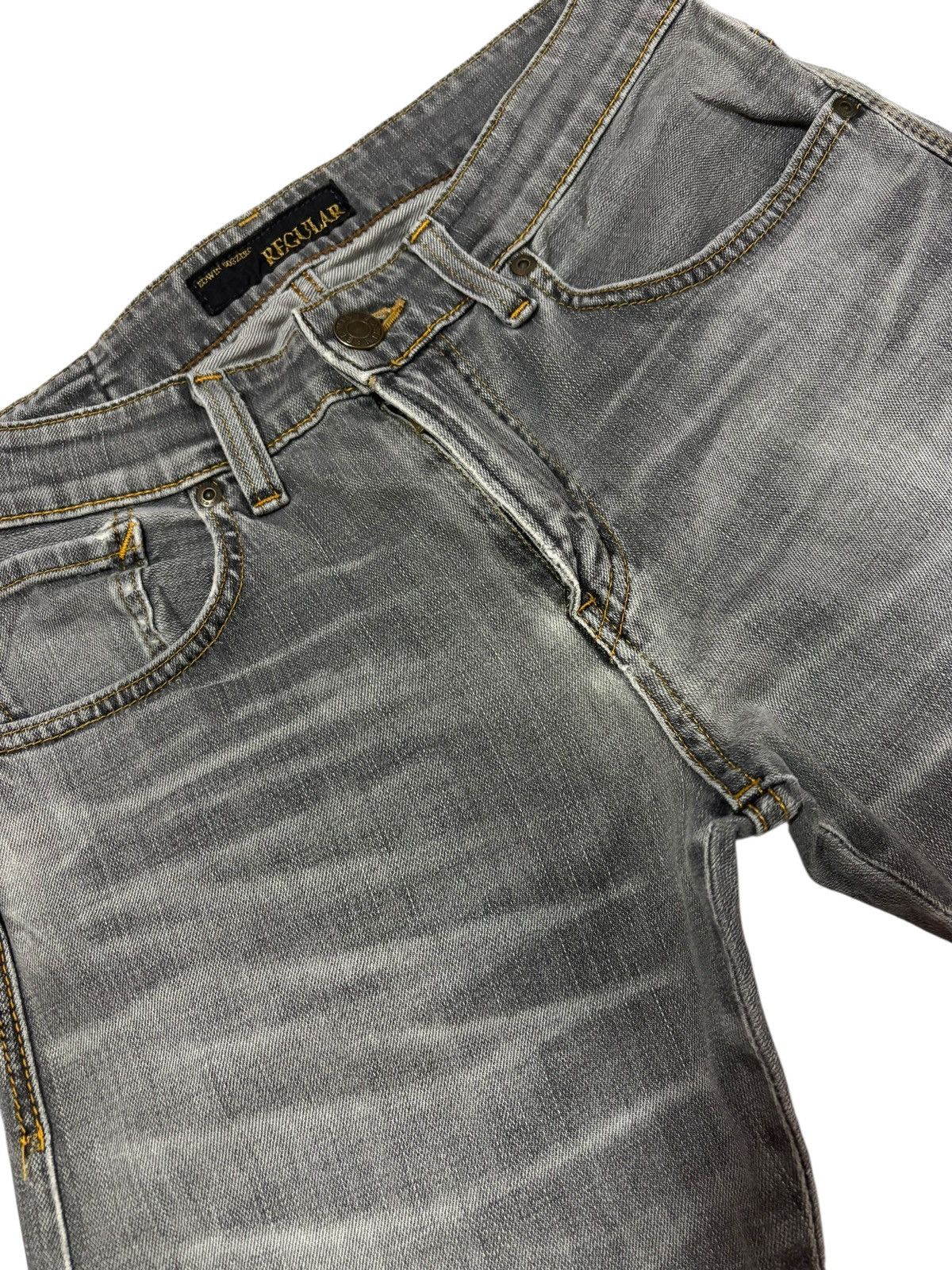 Edwin Vtg Edwin Japan 503 Distressed Jeans Size US 30 / EU 46 - 5 Thumbnail