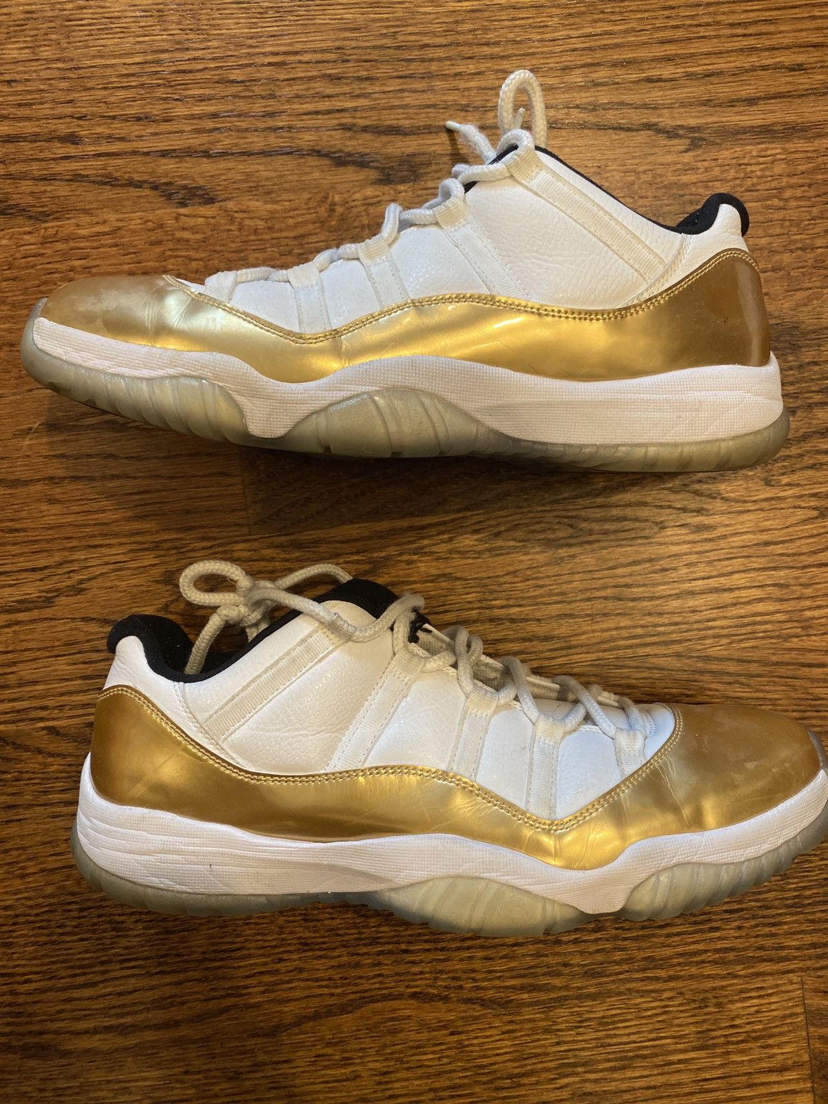 Jordan Brand Jordan 11 low closing ceremony Size US 13 / EU 46 - 5 Thumbnail