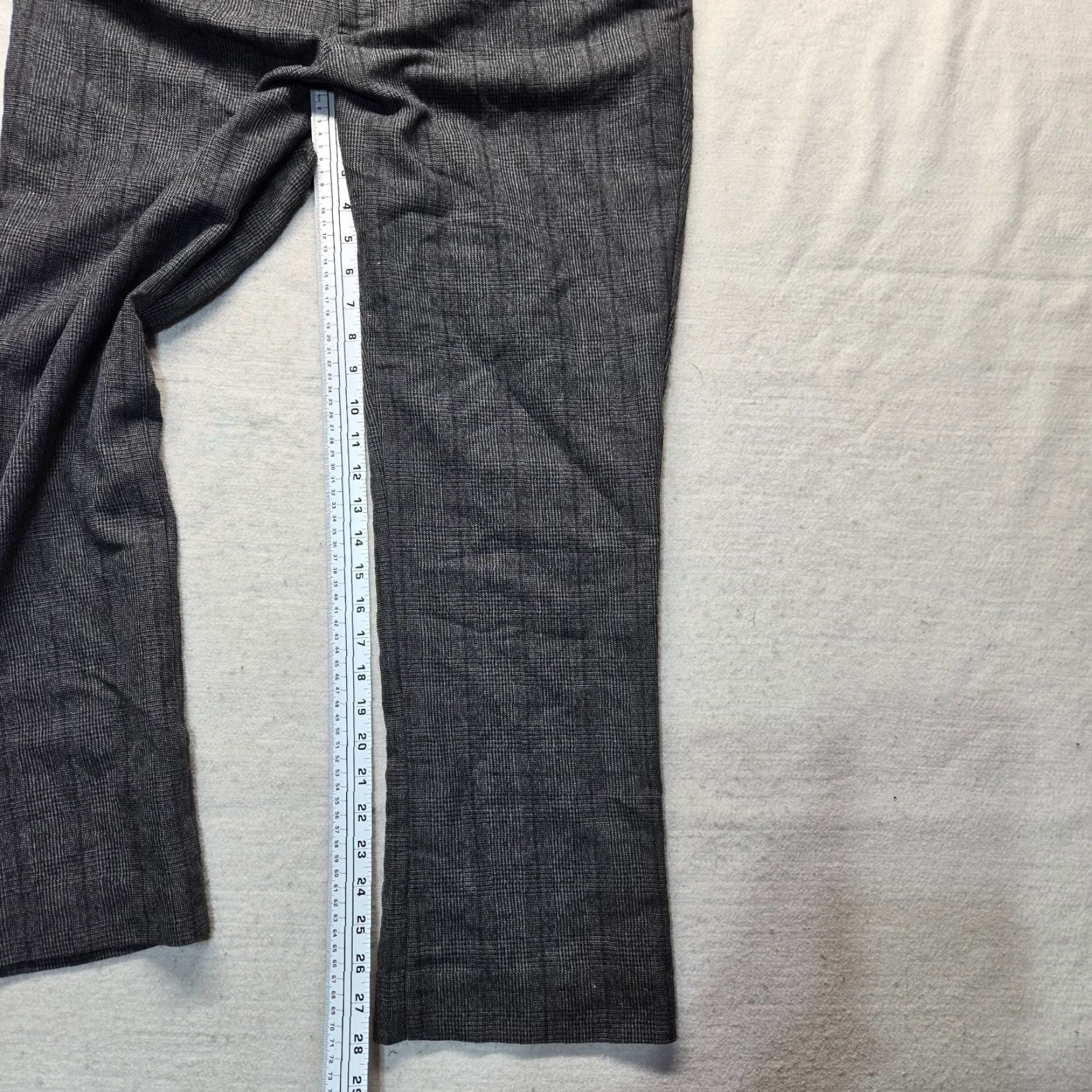 Apt. 9 Apt. 9 Gray Tweed Modern Fit Straight Leg Pants Women's 12 Adult Regular Dress Pants Women Gray Tweed 30 Inseam 12 Mens? Size 34" / US 12 / IT 48 - 7 Thumbnail