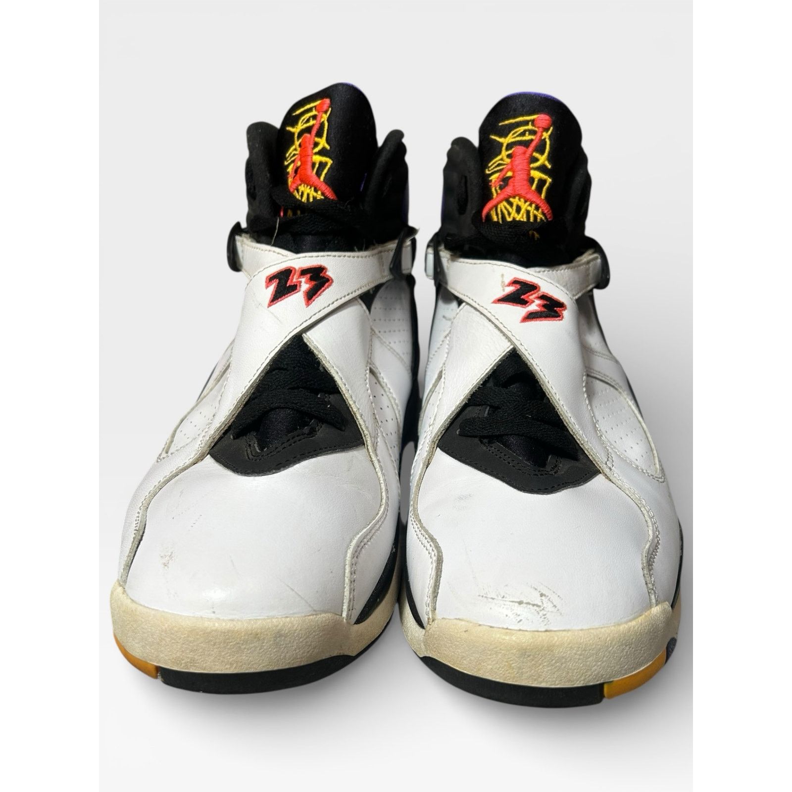 Jordan Brand Air Jordan 8 Retro Three Peat White Purple Sz 10 305381-142 Size US 10 / EU 43 - 2 Thumbnail
