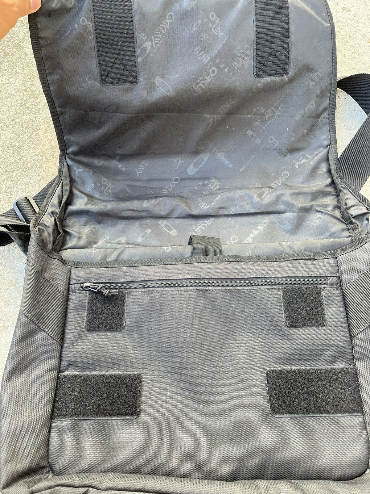 Oakley Oakley Bag Size ONE SIZE - 3 Thumbnail